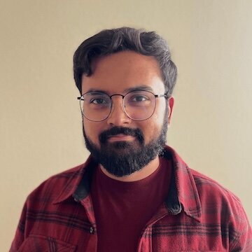 Zubair Qazi head shot