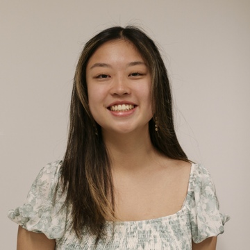 Emily Yuan head shot