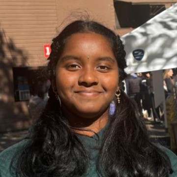 Priyadharshini Moorthy head shot